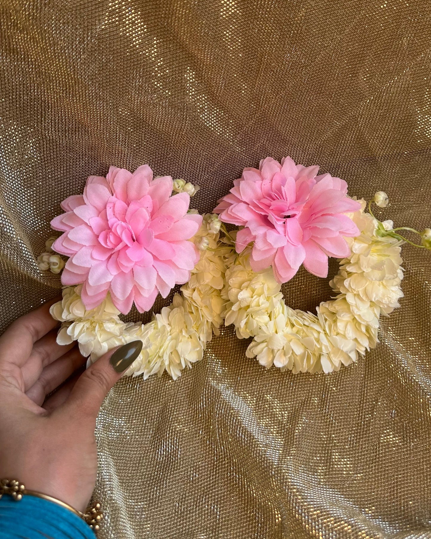 Lotus Artifical Gajray