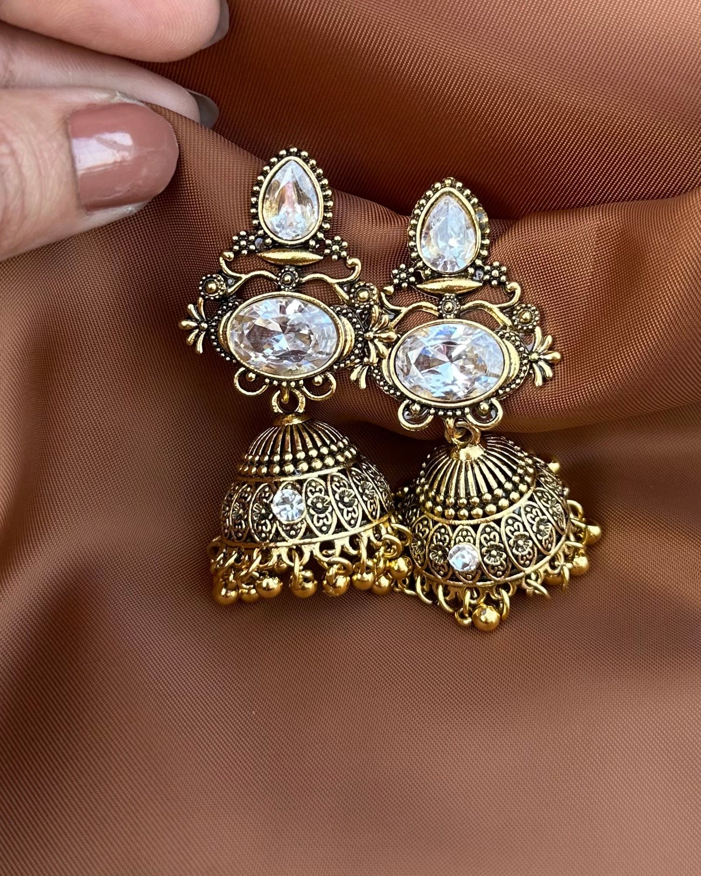 Amrita Jhumka
