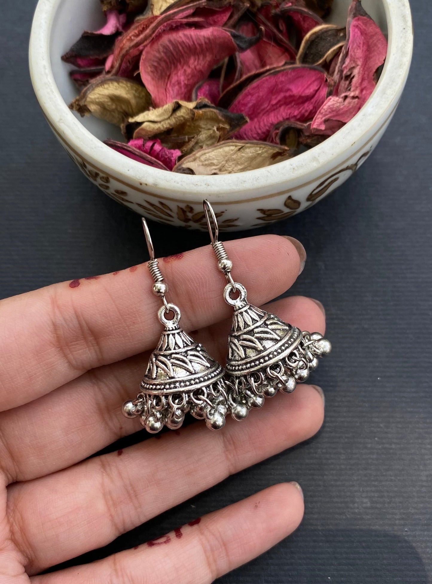 Sawana Jhumka