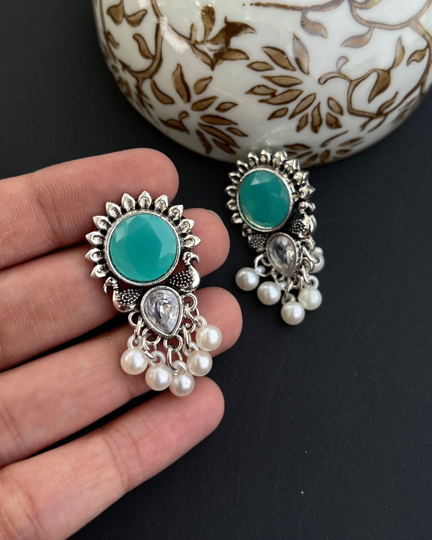 Mano Earrings