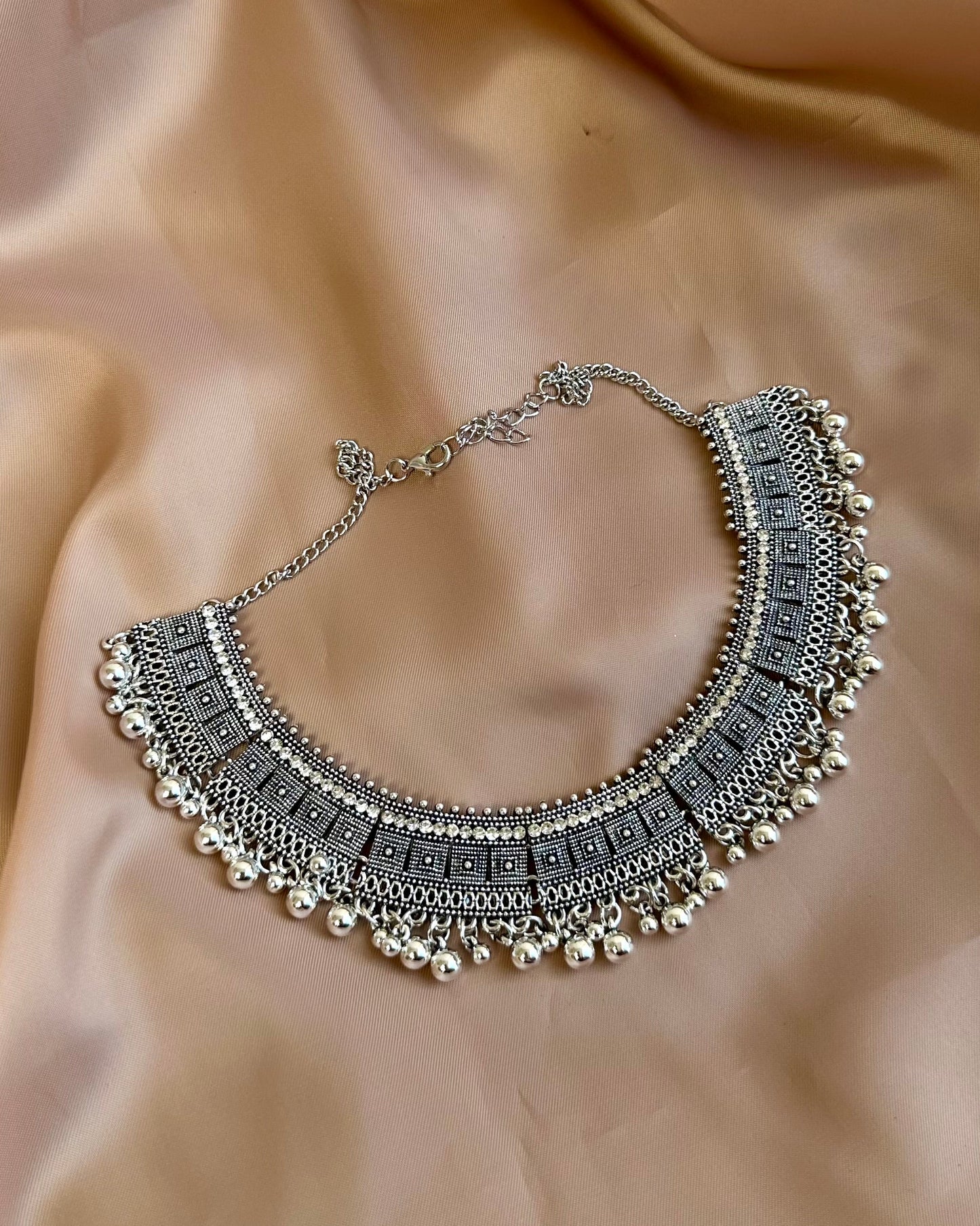 Nihaal Necklace
