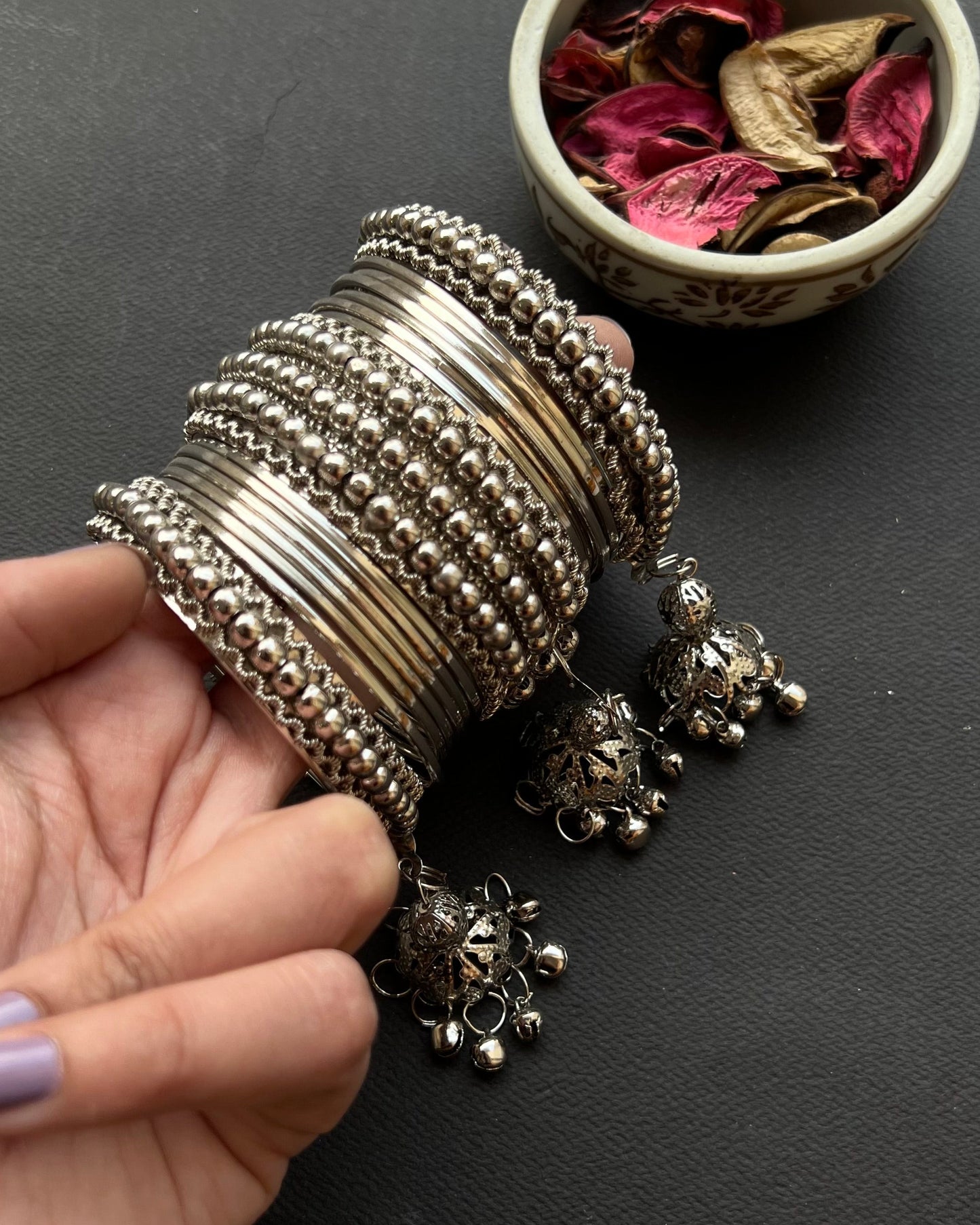 Nisa Bangles