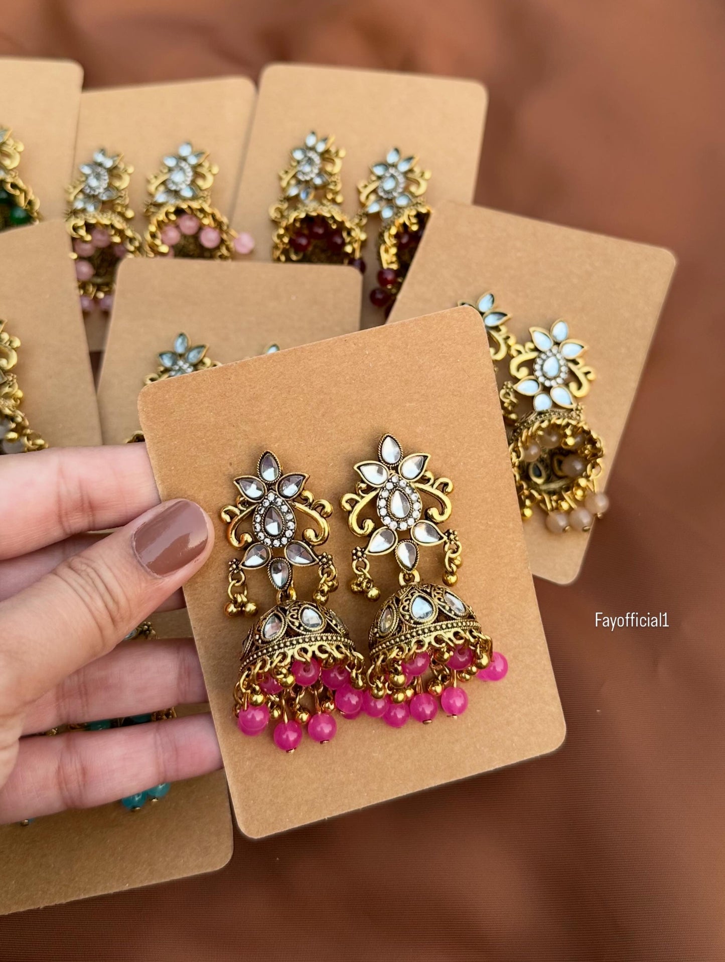 Kundan jhumka