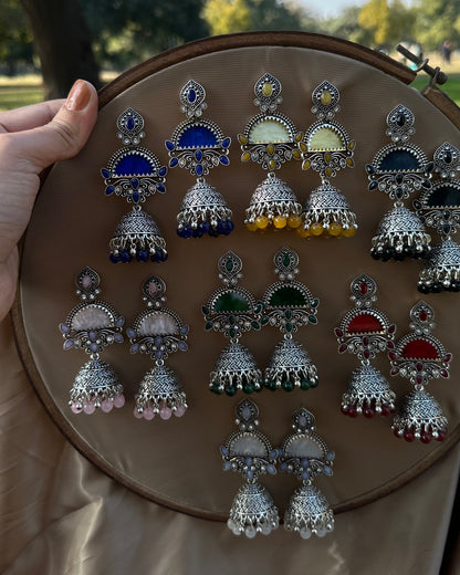 Nair Jhumka