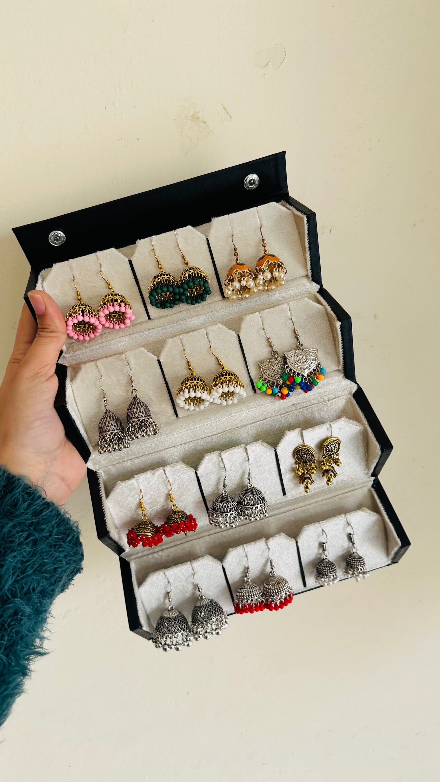 Vital Earring Box