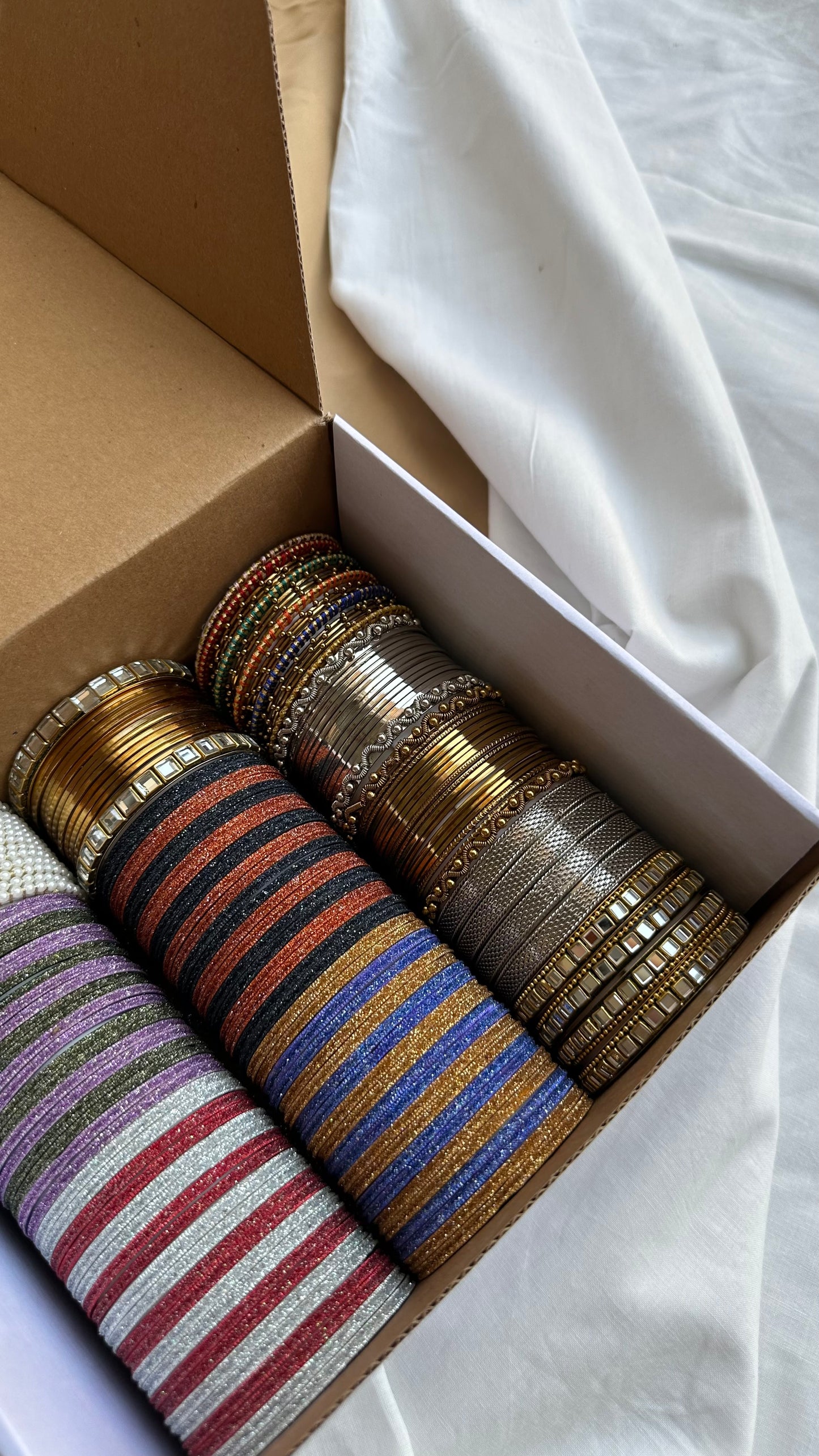 Gul Bangle Box