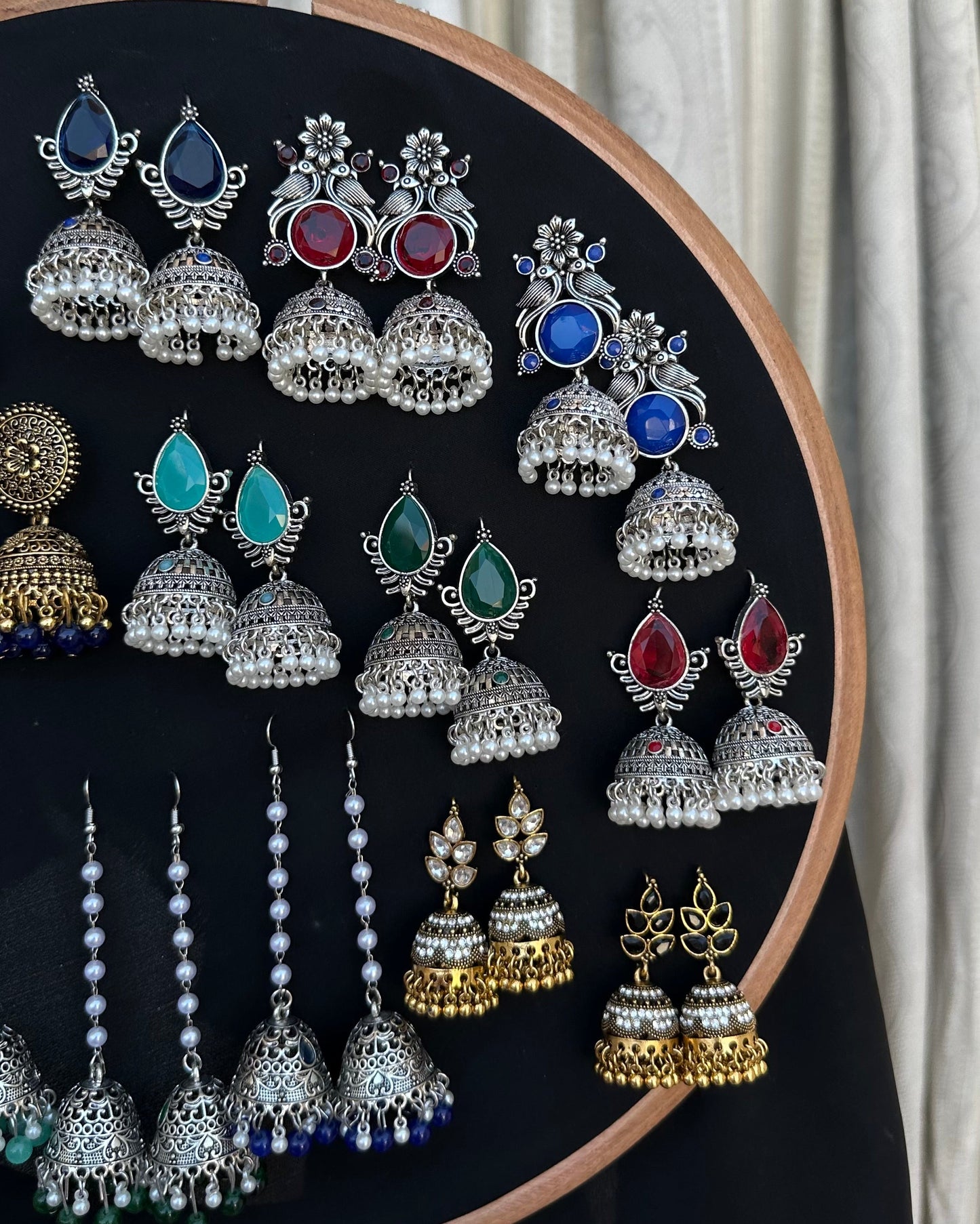 Hooria Jhumka