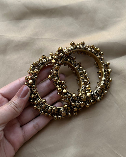 Queen Gungroo kada Pair