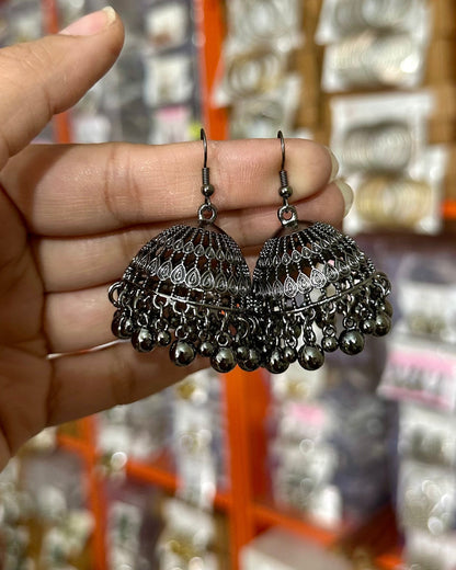 Arfay Earrings-Black
