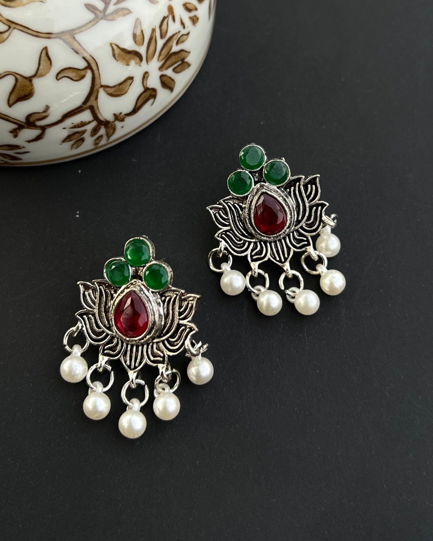 Maila Earrings