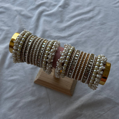 Disha Bangles