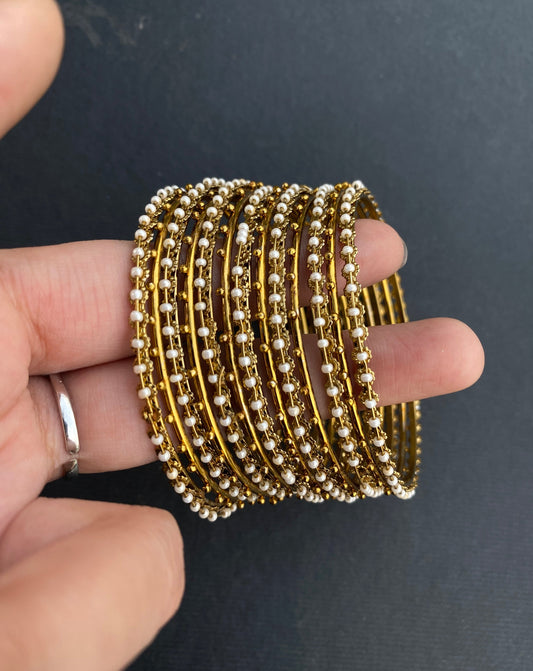 Nimra Bangles