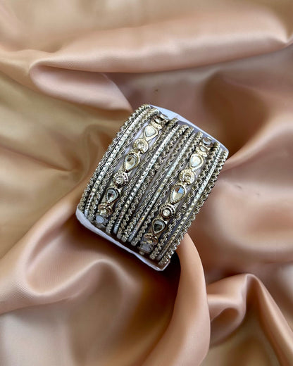 Nayla Bangle-Design 1