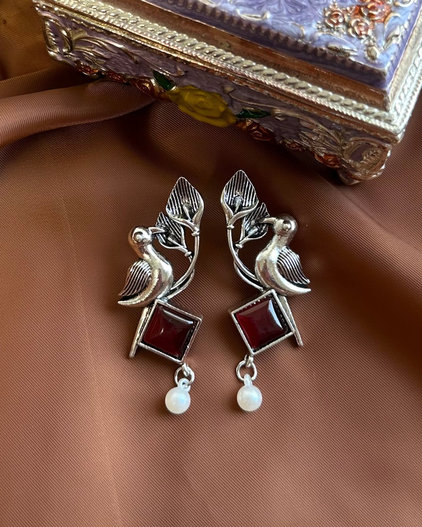 Andaz Earrings-Mehroon