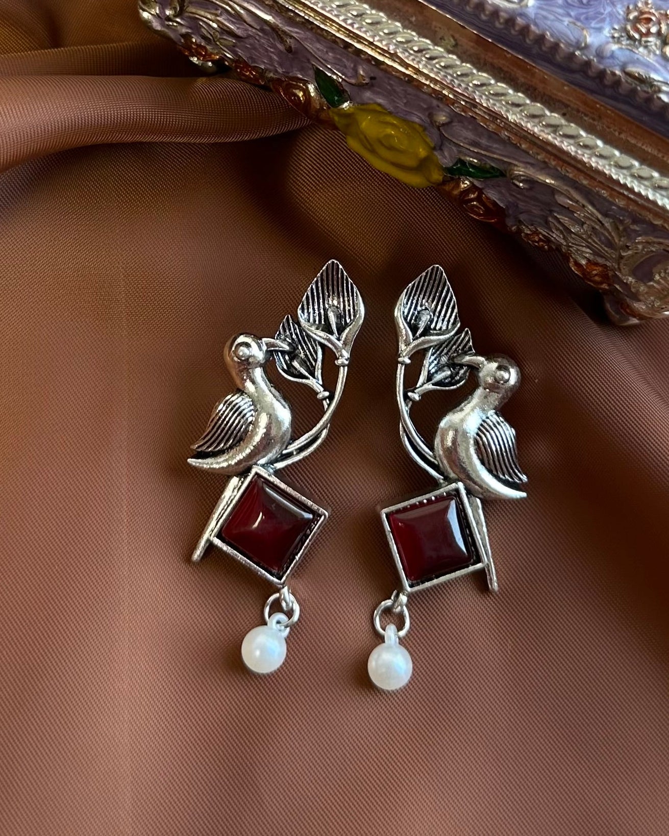 Andaz Earrings-Mehroon