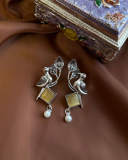 Fallak Earrings-Yellow