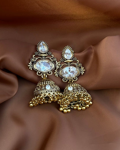 Amrita Jhumka
