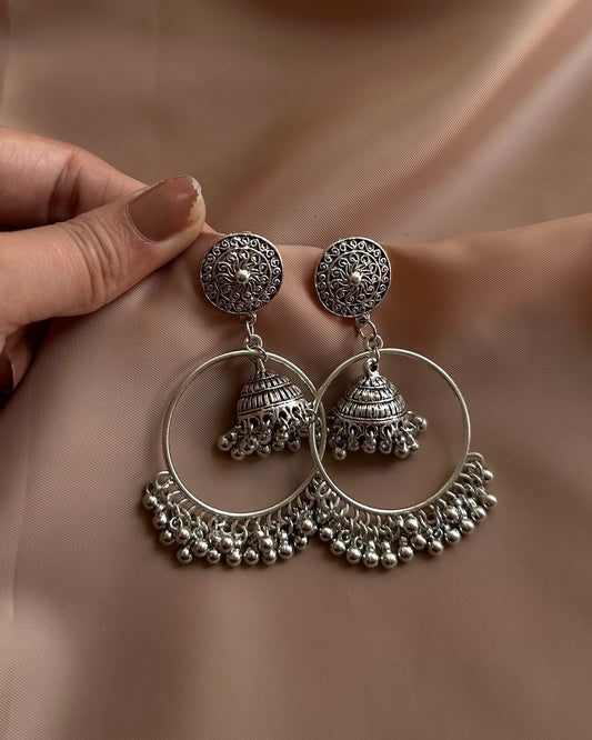 Anush Round Earrings