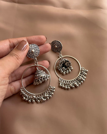 Anush Round Earrings