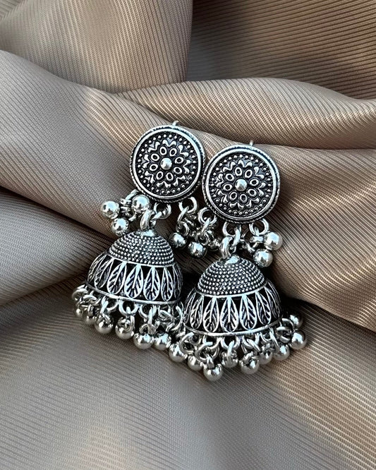 Kayla Jhumka