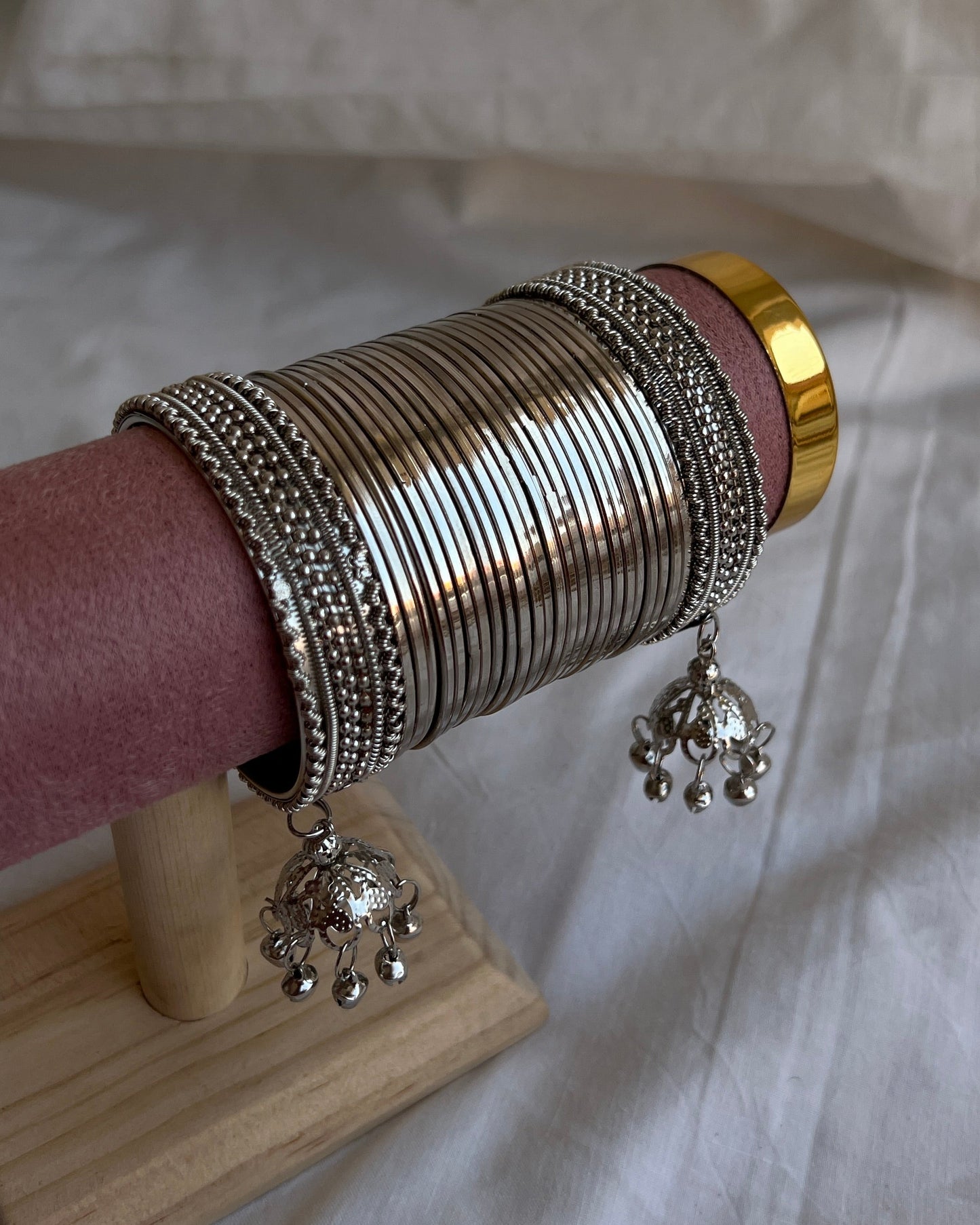 Moona Bangles