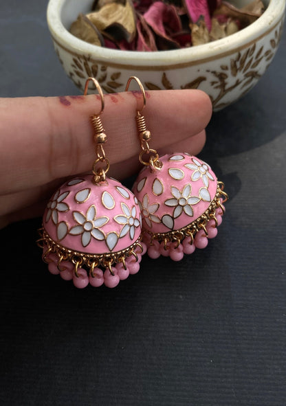 Pinky Jhumka