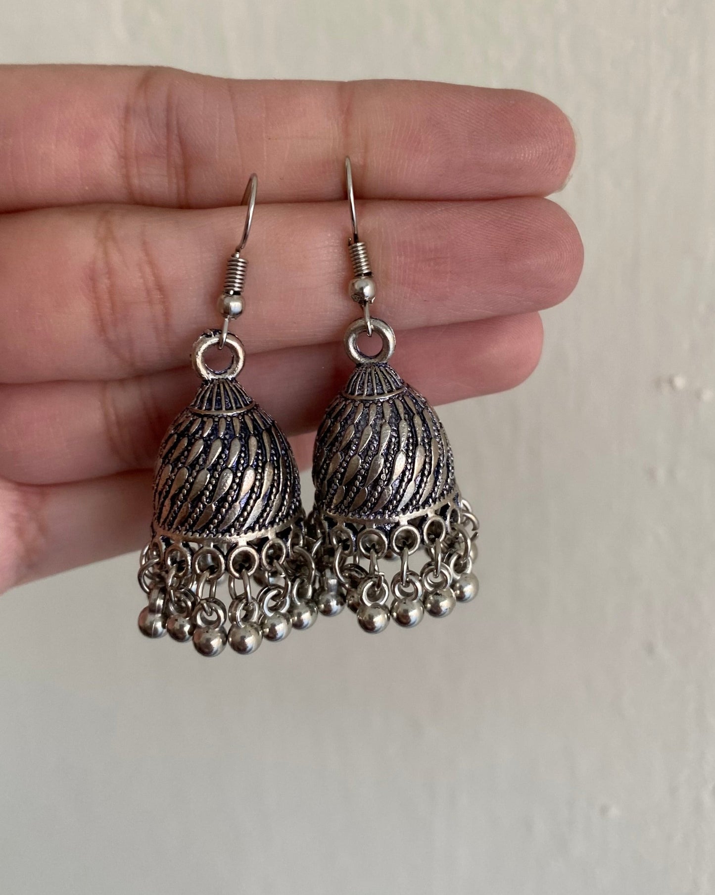 Pixi jhumka