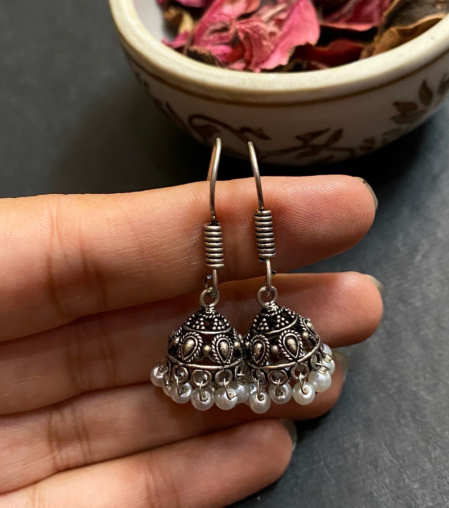 Round Jhumki