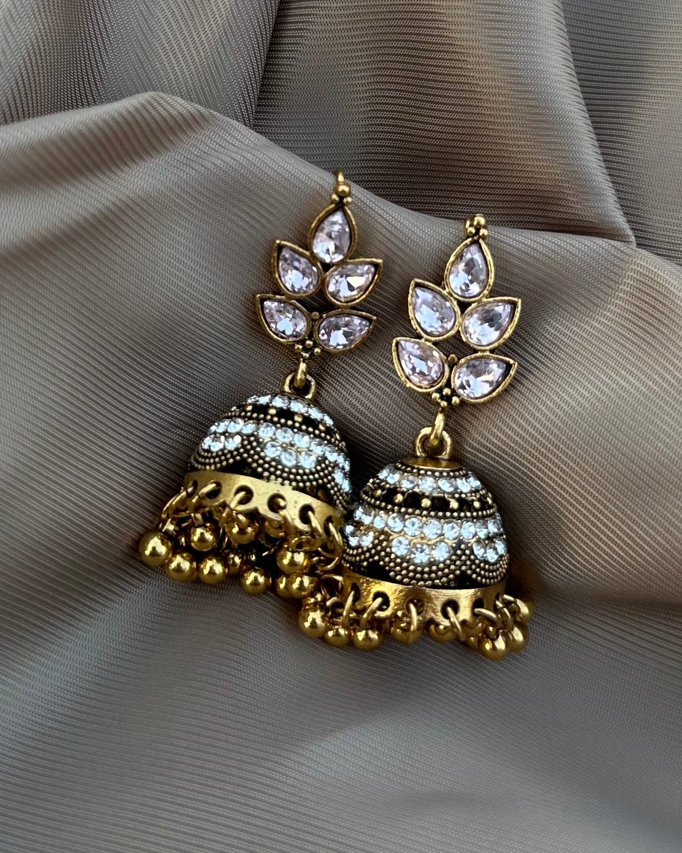 Maila Jhumka-Pink