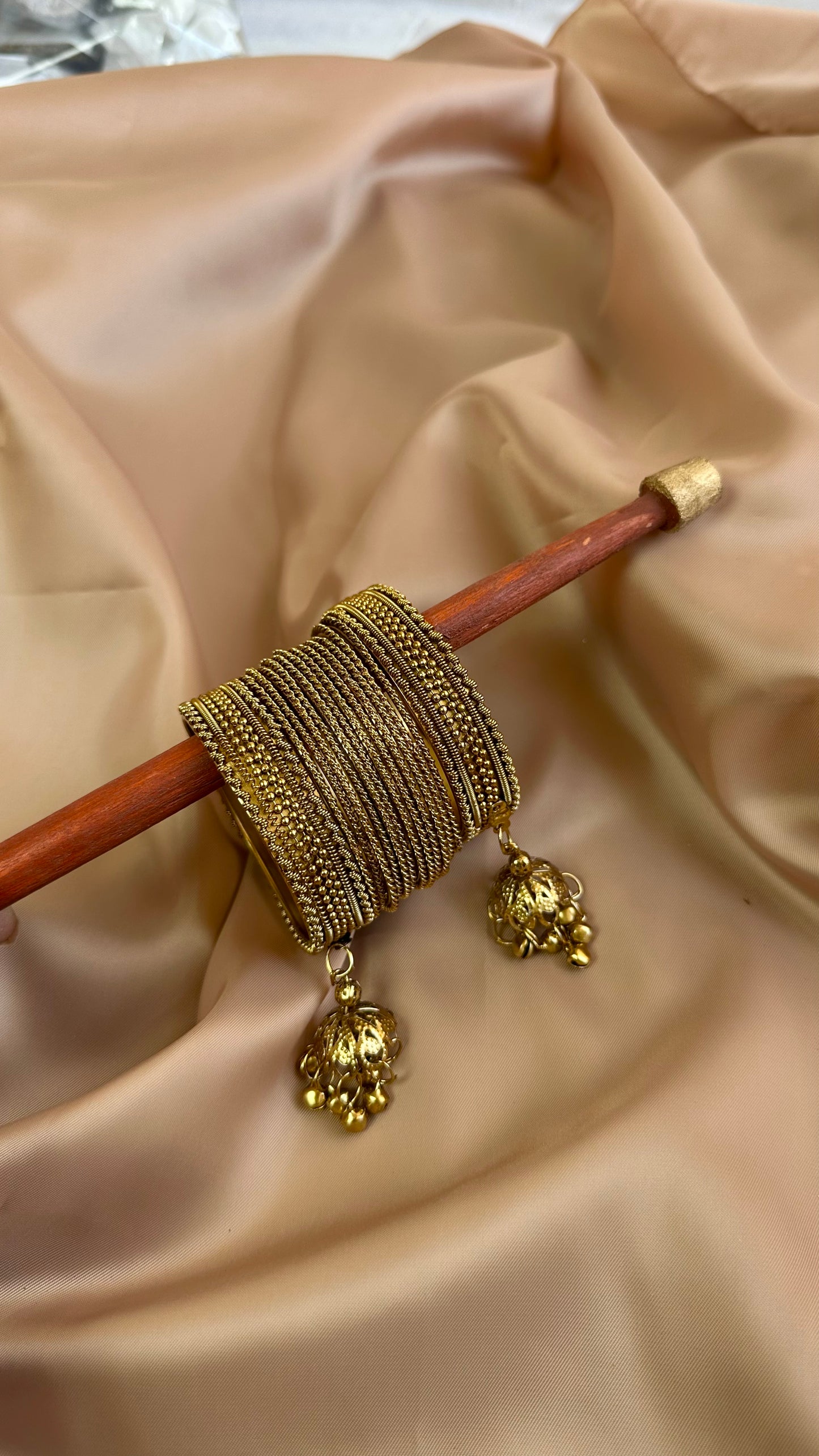 Wiva  Bangles