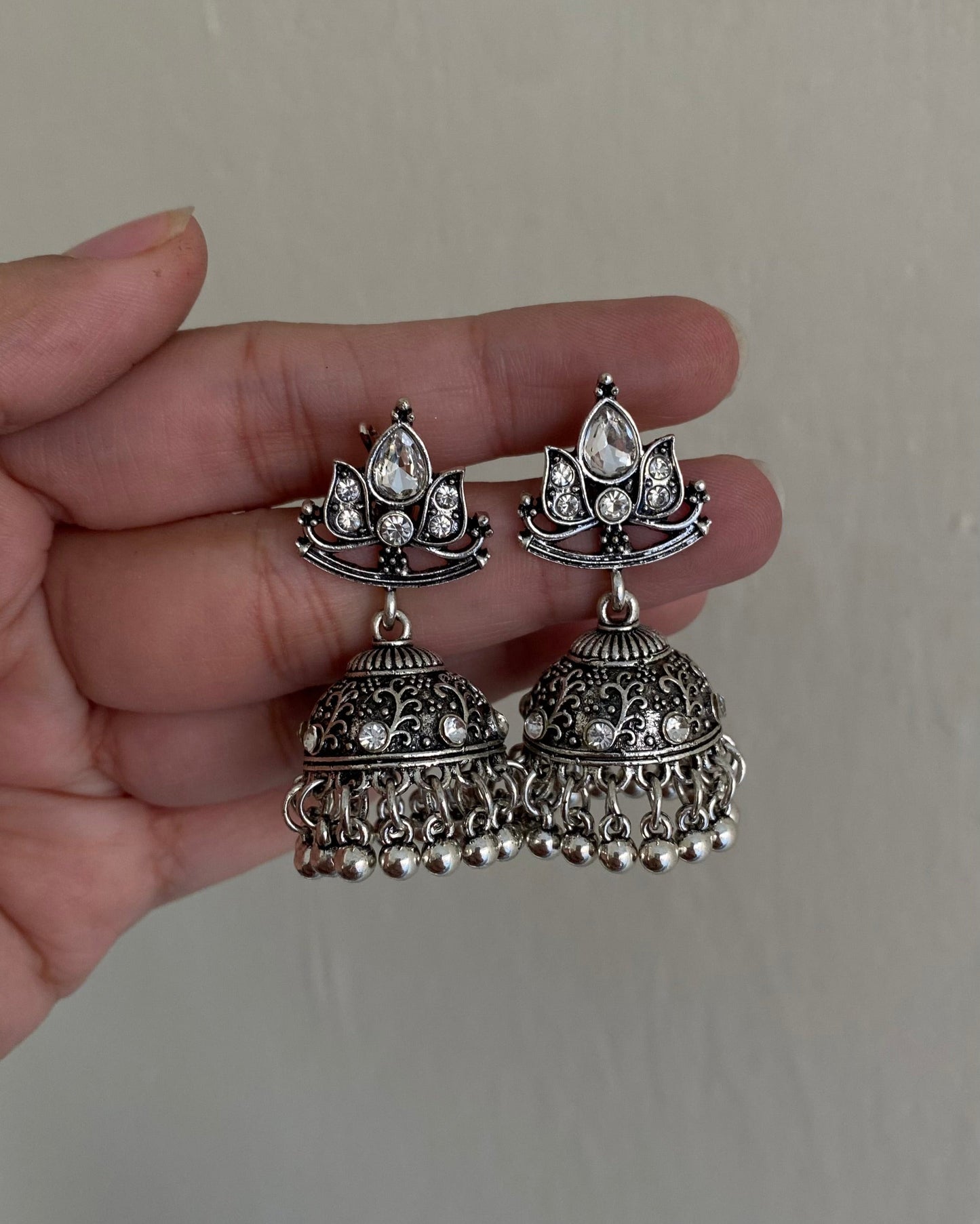 Neelu Earrings