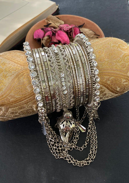 Huma Bangles