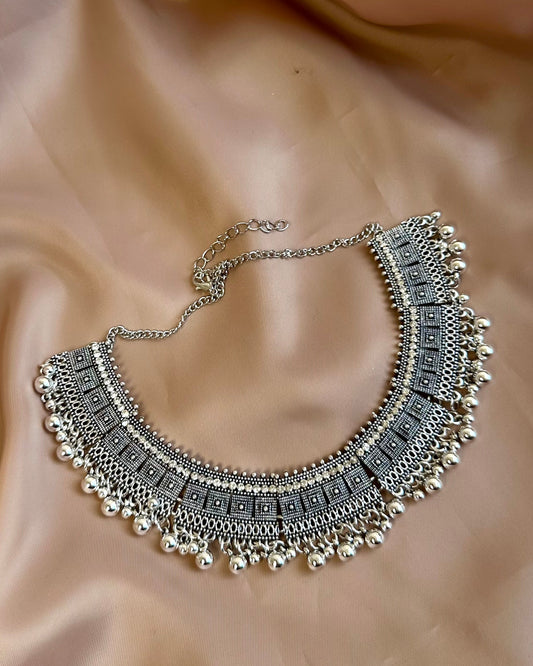 Nihaal Necklace