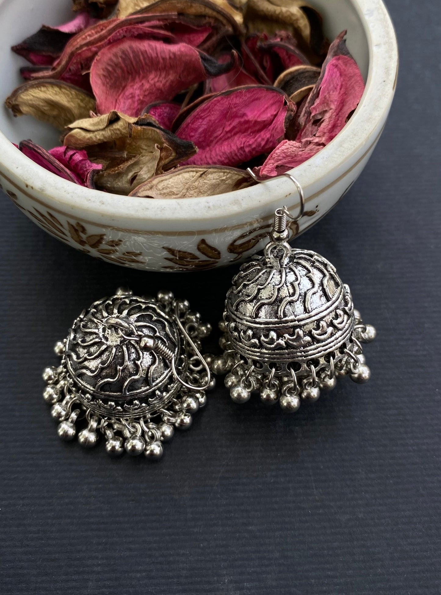 Nur Jhumka