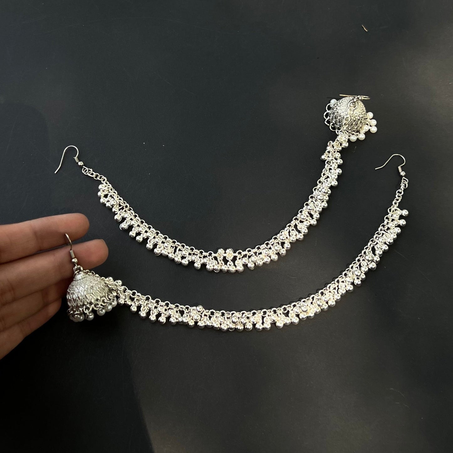 Dania sahara jhumkay