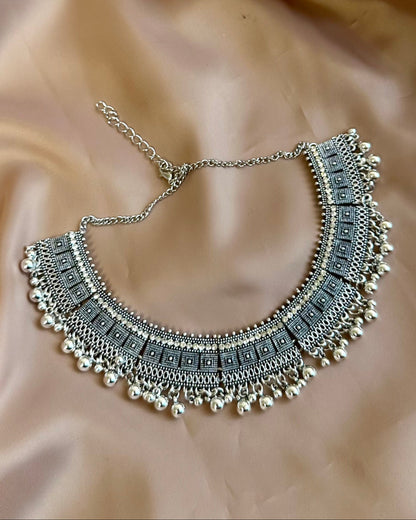 Nihaal Necklace