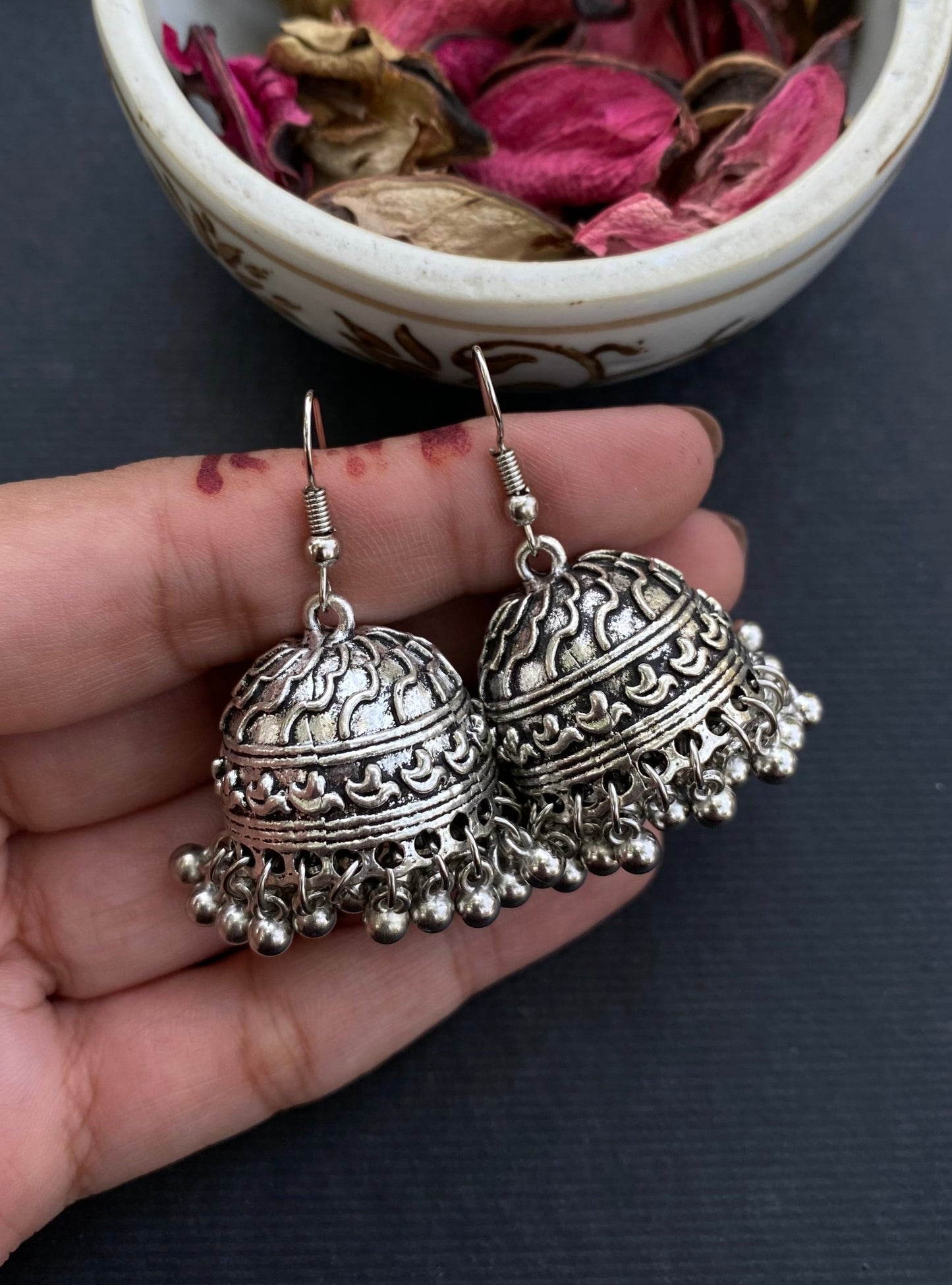 Nur Jhumka