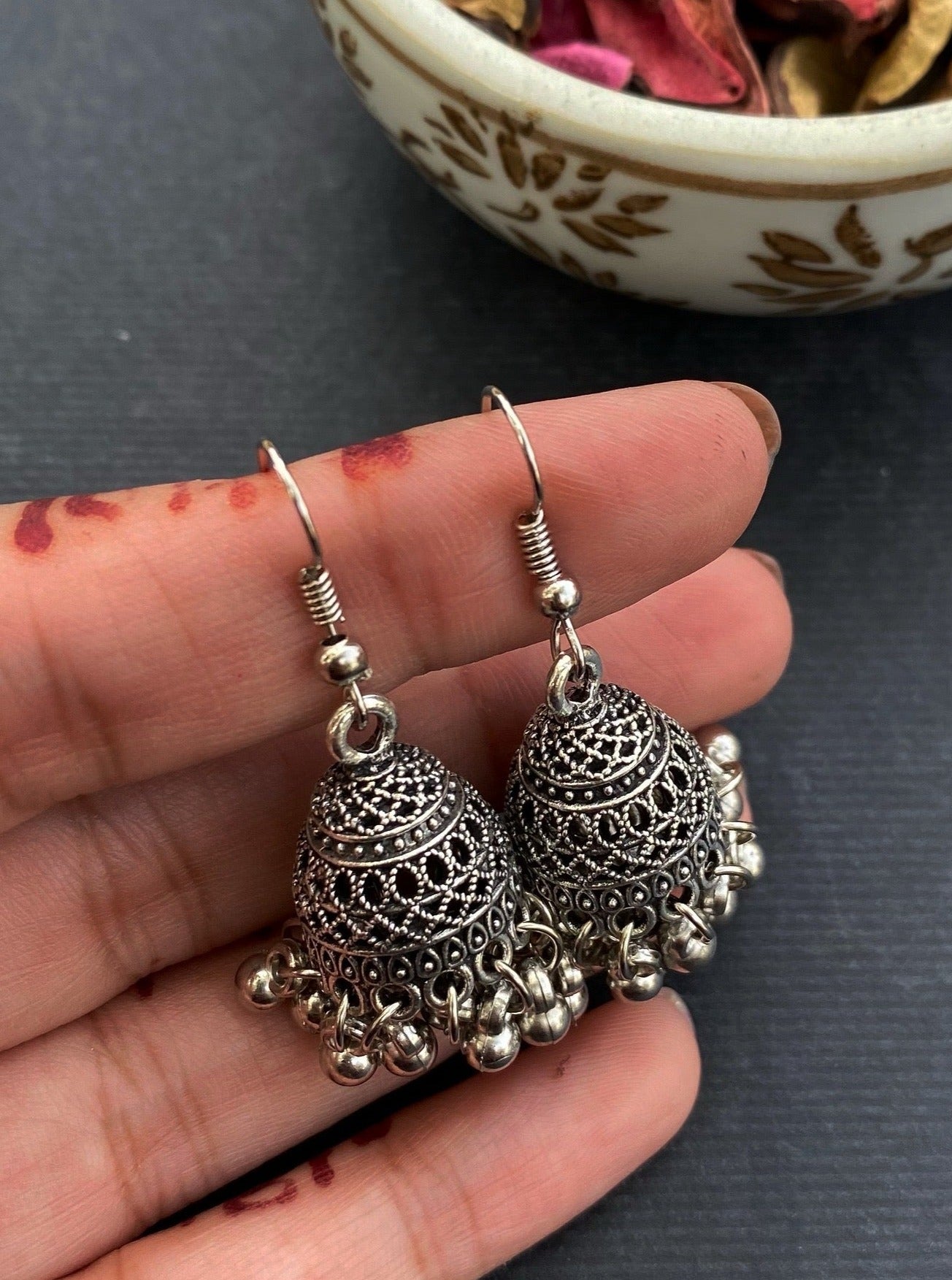 Hoori Jhumki