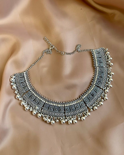 Nihaal Necklace