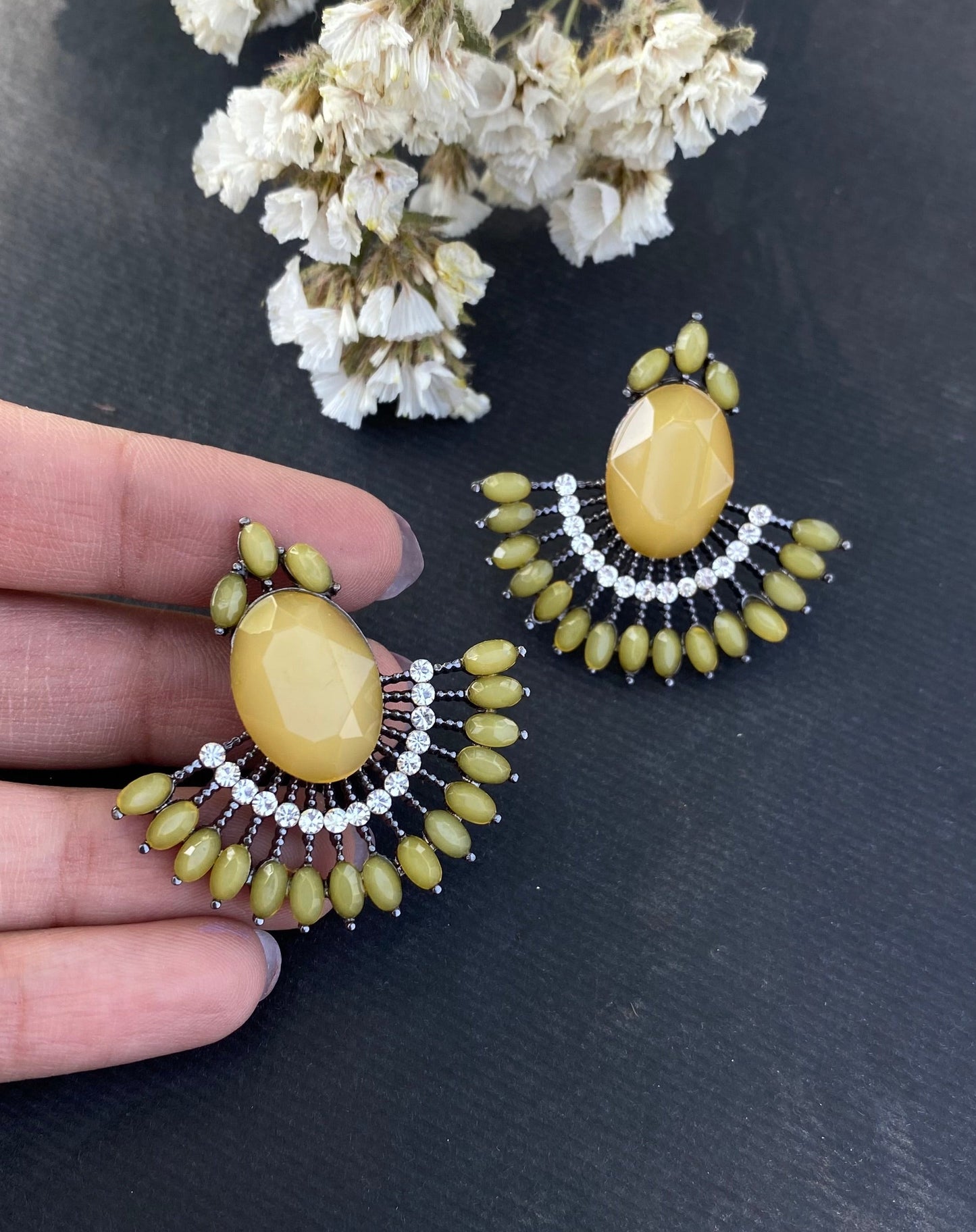 Akila Earrings