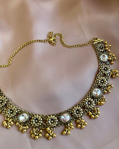 Stella Necklace