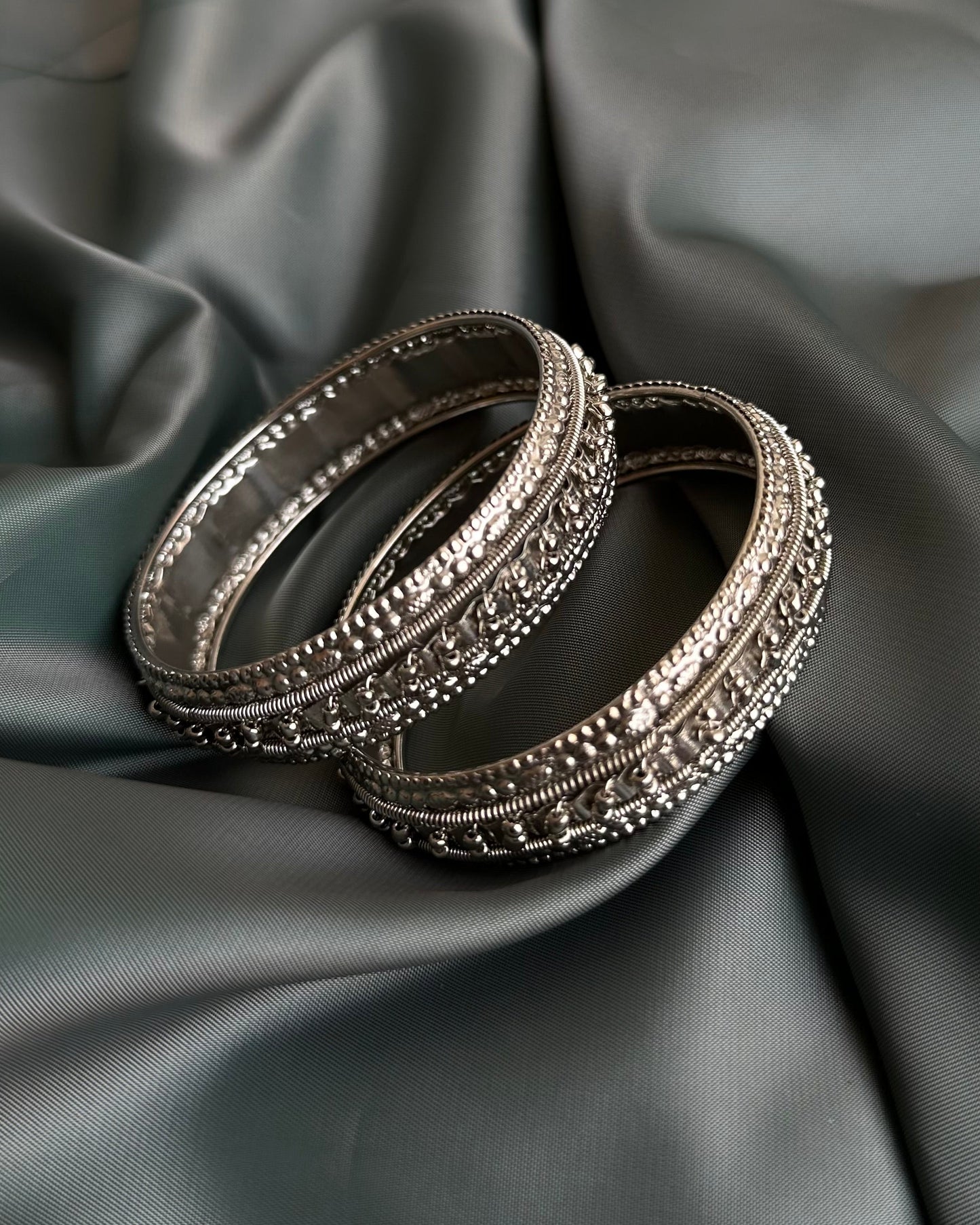 Kavia Kada pair