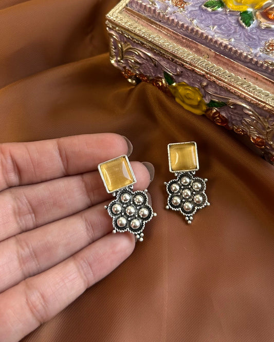 Yellowi Earrings