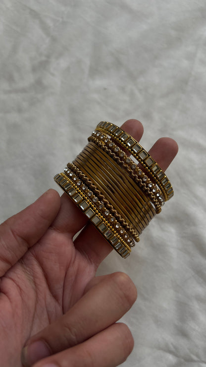 Zubaira Bangles