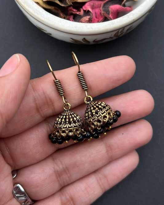 Urwa Jhumka