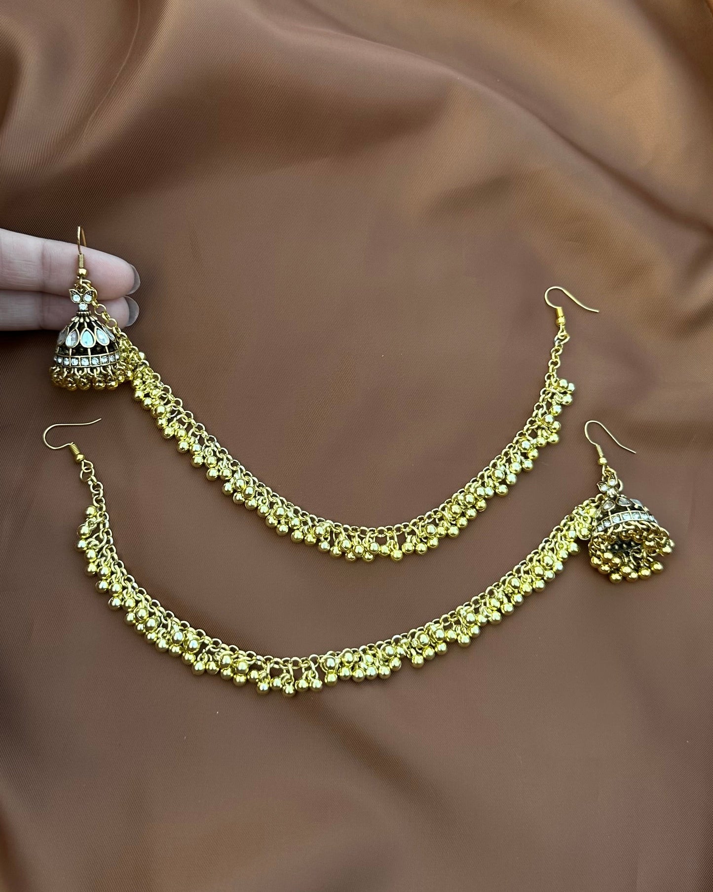 Sajal Kundan Sahara Jhumkay
