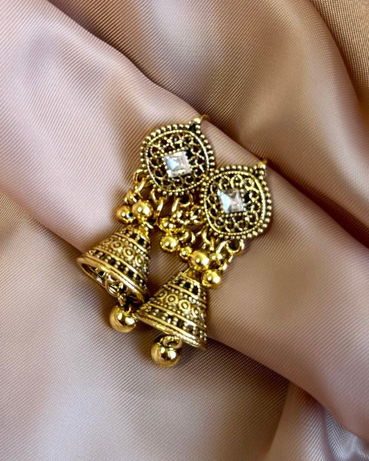 Suffuse Earrings