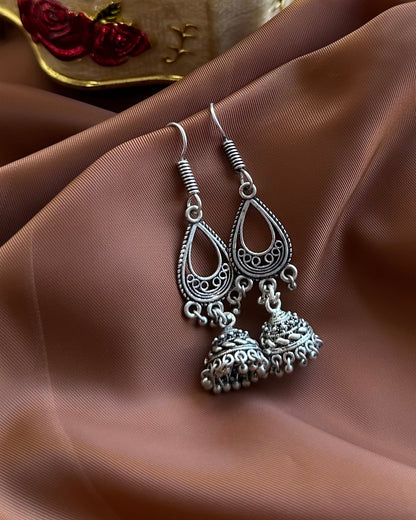 Paislie Earrings