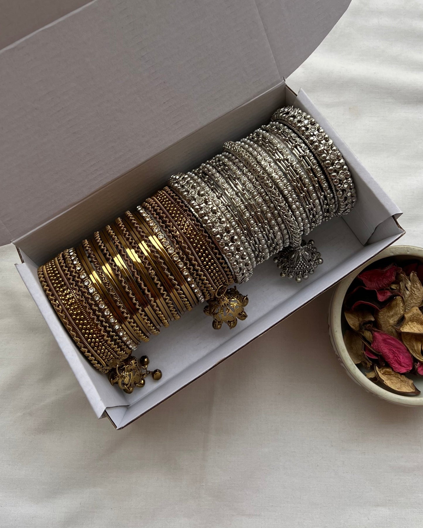 Maherbano Bangles