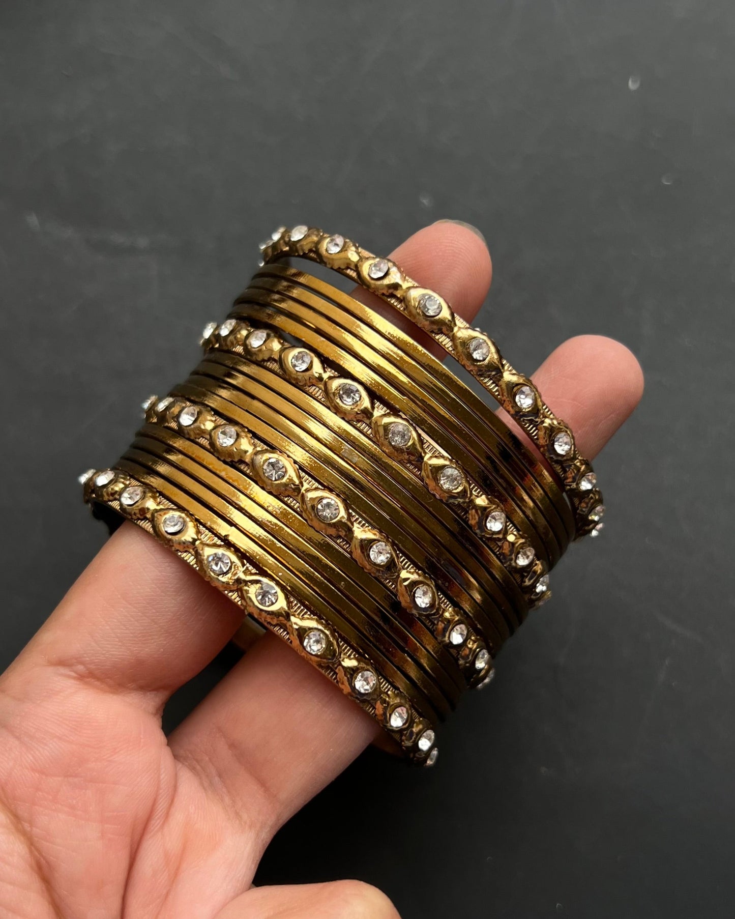 Aqsaa Bangles